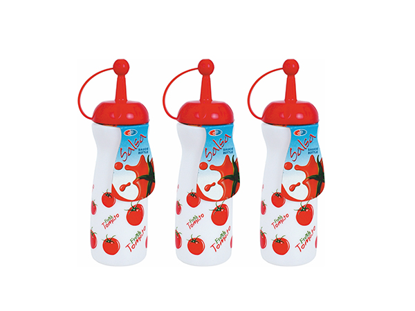 sauce_bottles